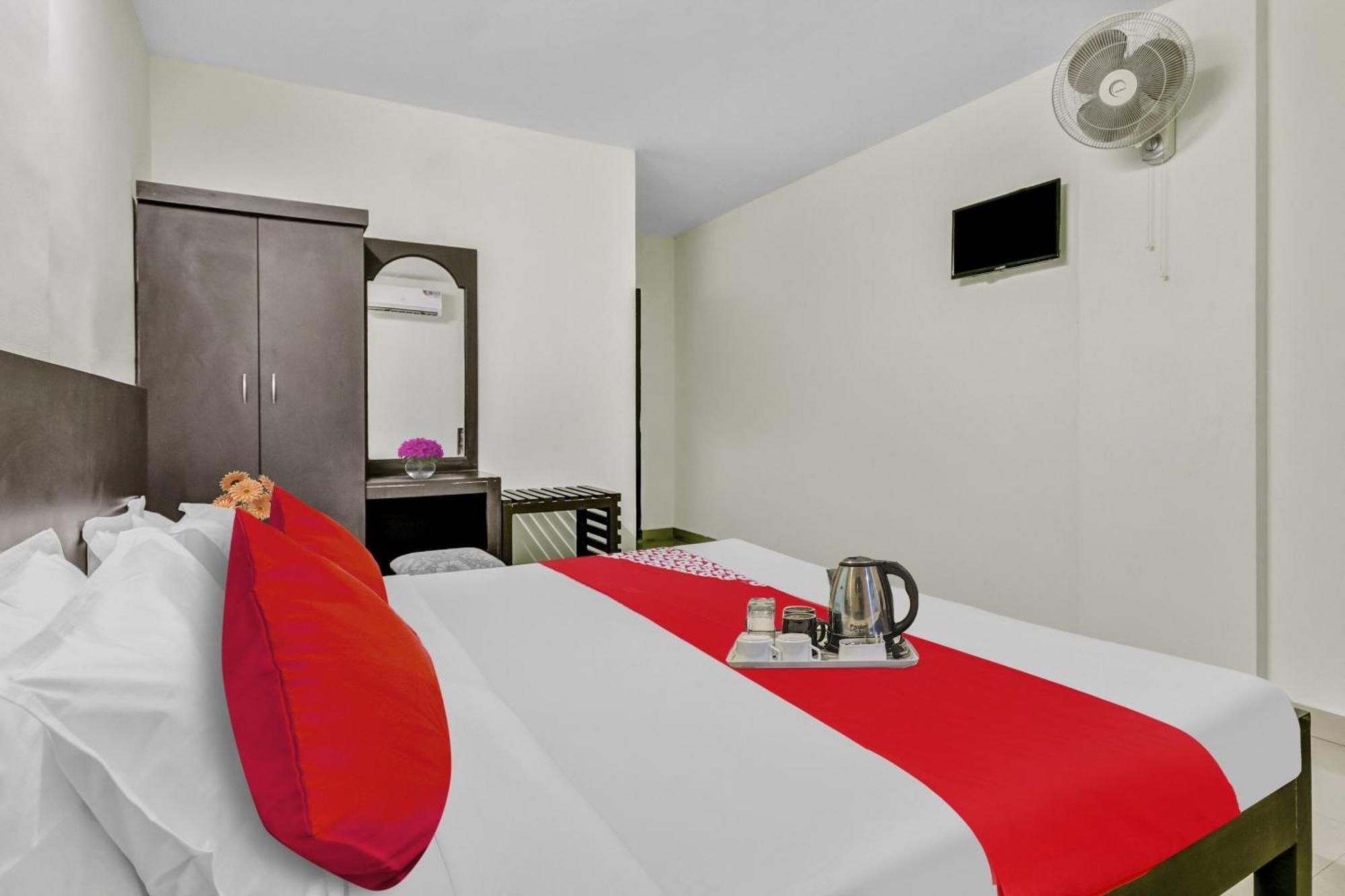 Hotel O Kalapurackal Residency Thekkady Zewnętrze zdjęcie